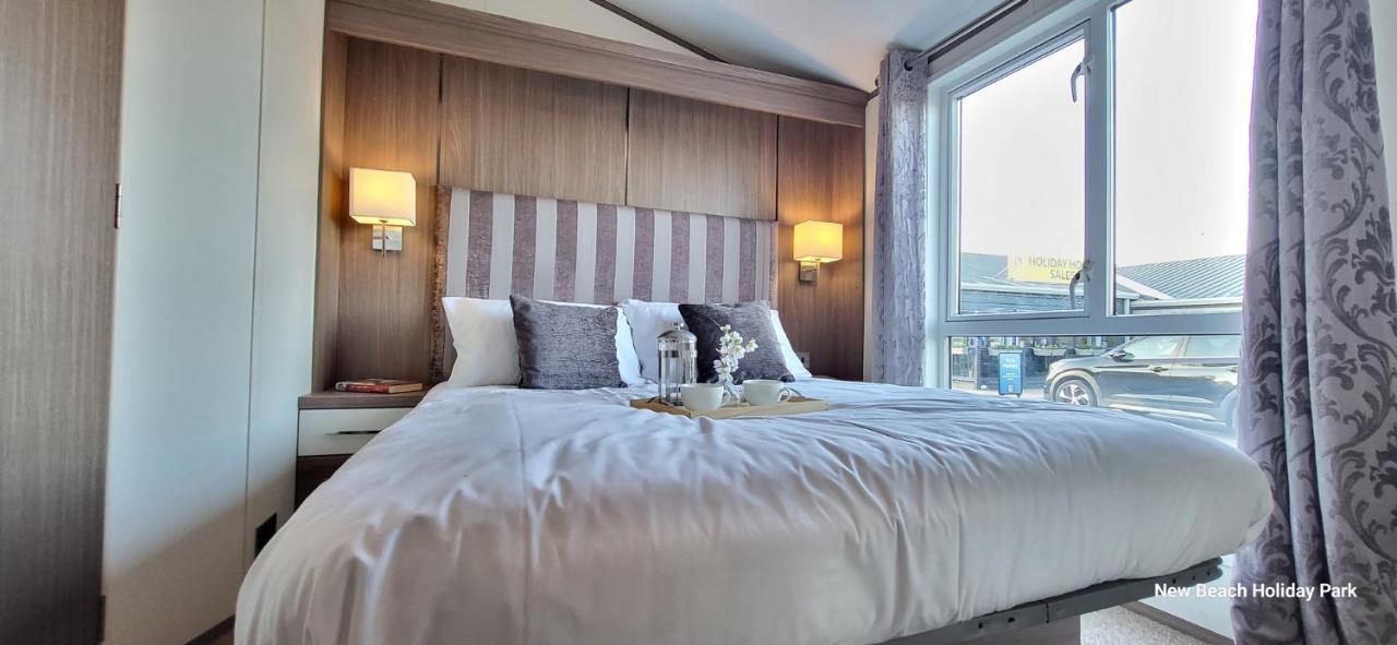 Апартаменты 13 The Meadows New Beach Holiday Park Димчерч Экстерьер фото